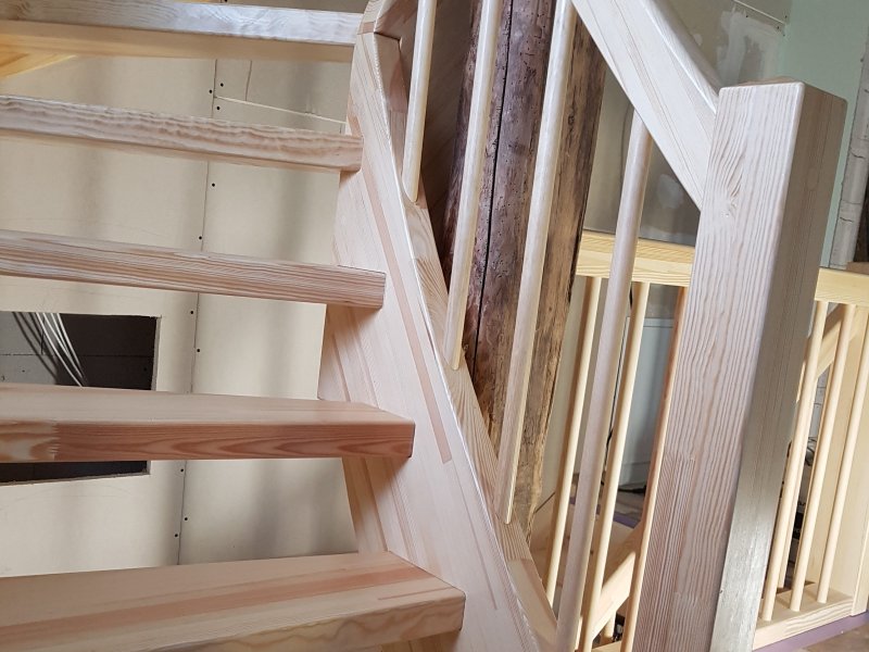 Holztreppe